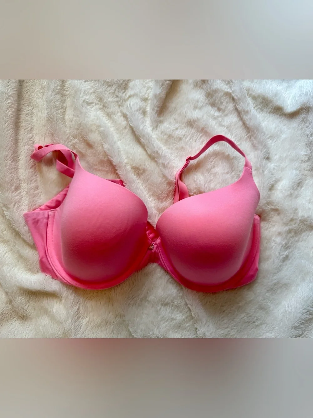 Victoria's Secret Hot Pink Molded T-Shirt Bra